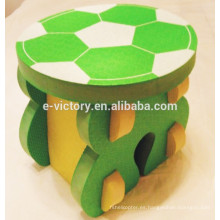 Set escritorio niños y silla material de EVA con fútbol